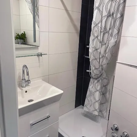 E12-002 Lejlighed Heiligenhafen